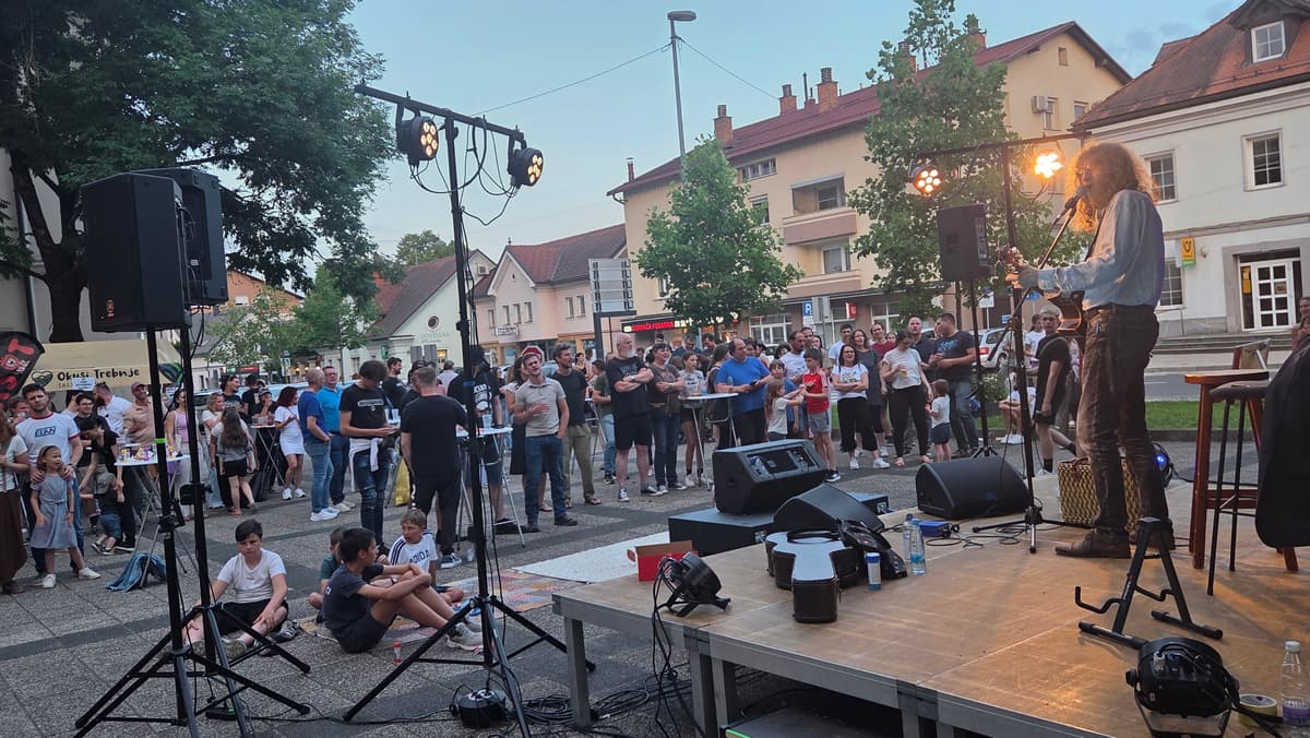 Adi Smolar v Trebnjem - maj 2026